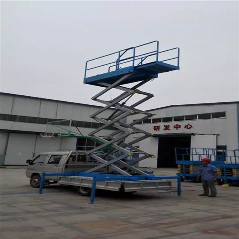 车载式升降机