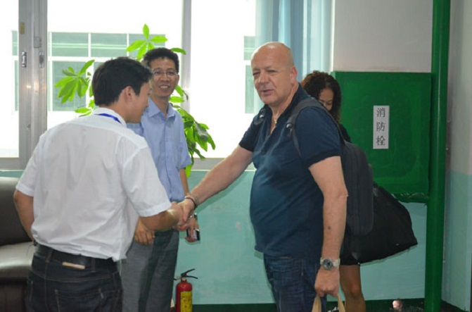 集团公司接待外国客户