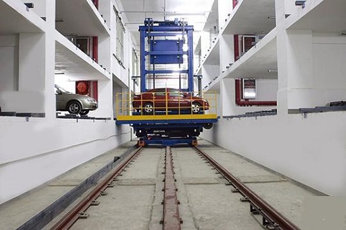 载车导轨升降货梯