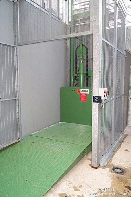 单体导轨链条升降货梯