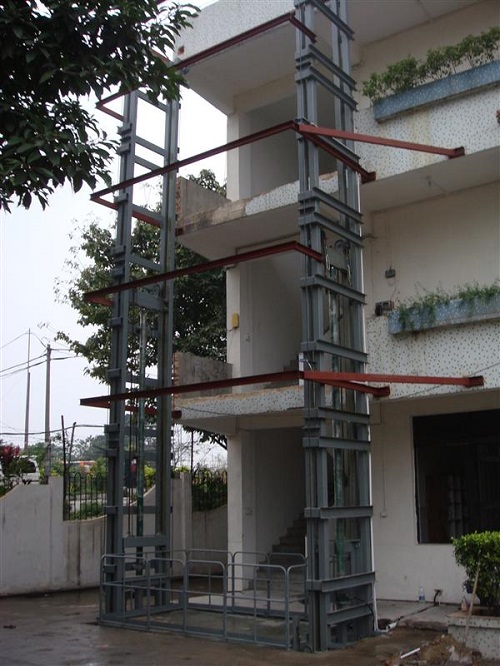 双体导轨链条升降货梯