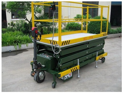 电瓶行走升降机