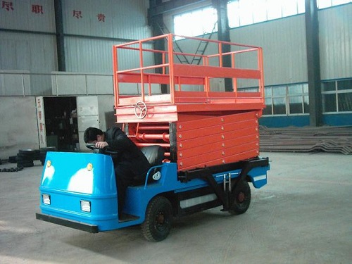 车载剪叉升降机