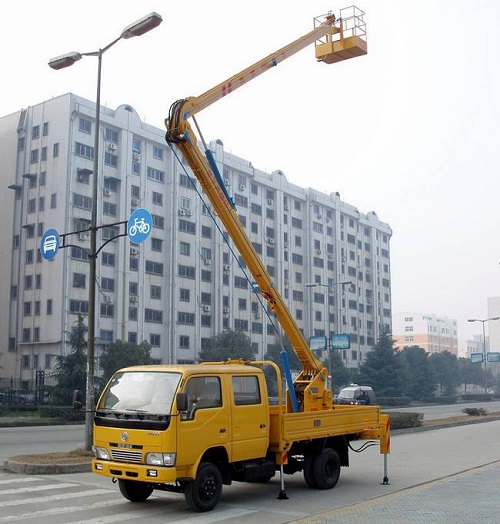 车载折臂升降机