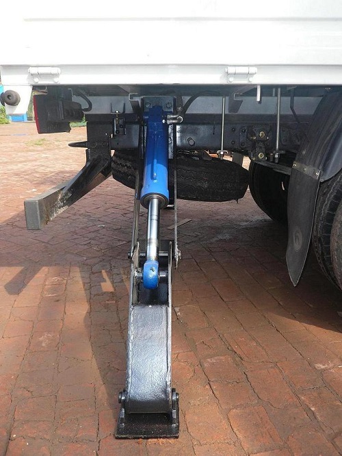 车载折臂升降机